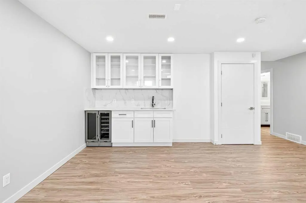 338 Shawnee Boulevard SW