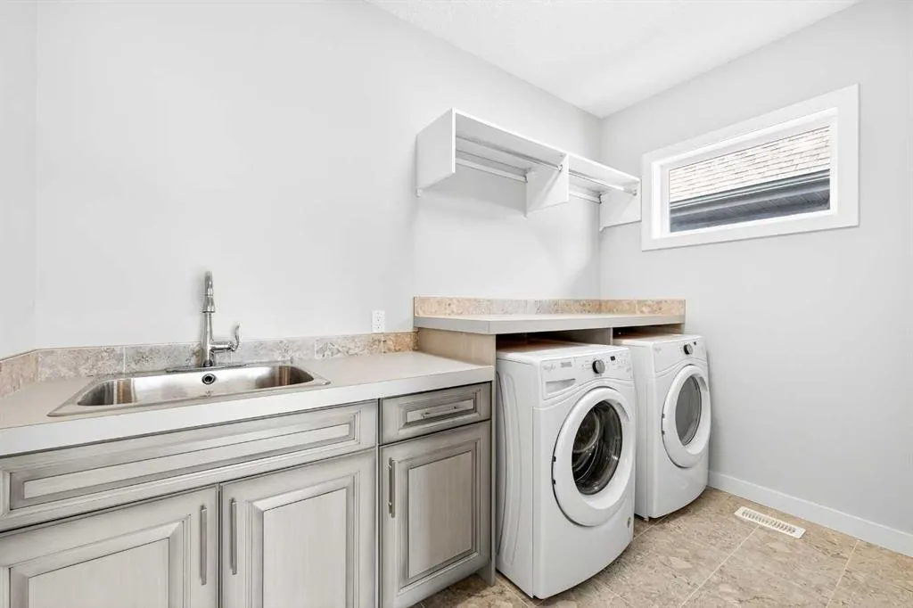 338 Shawnee Boulevard SW
