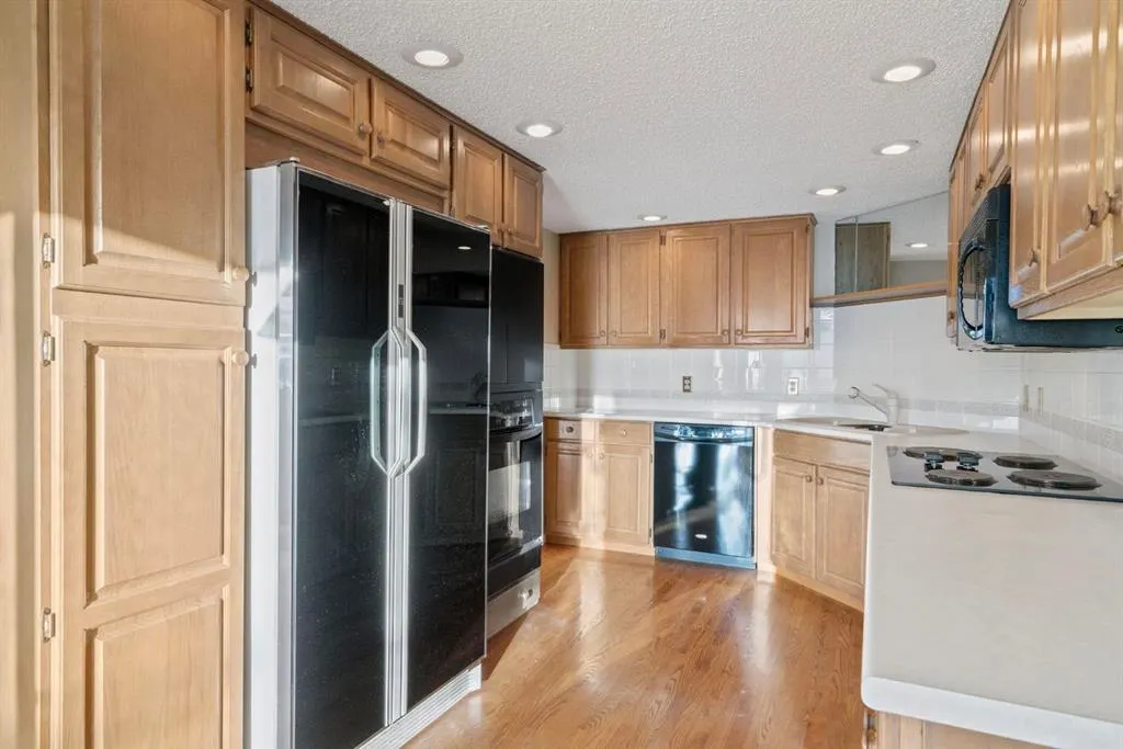275 Woodridge Drive SW, #23