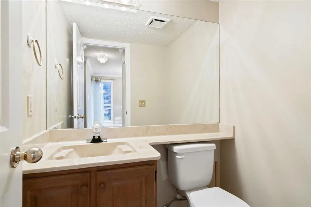 275 Woodridge Drive SW, #23
