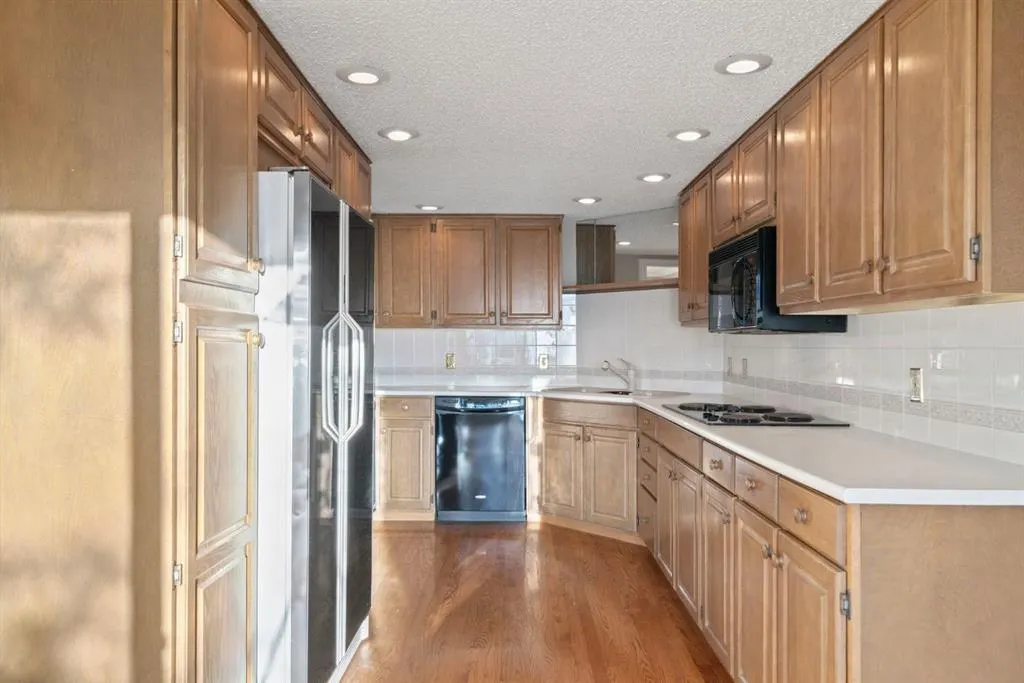 275 Woodridge Drive SW, #23