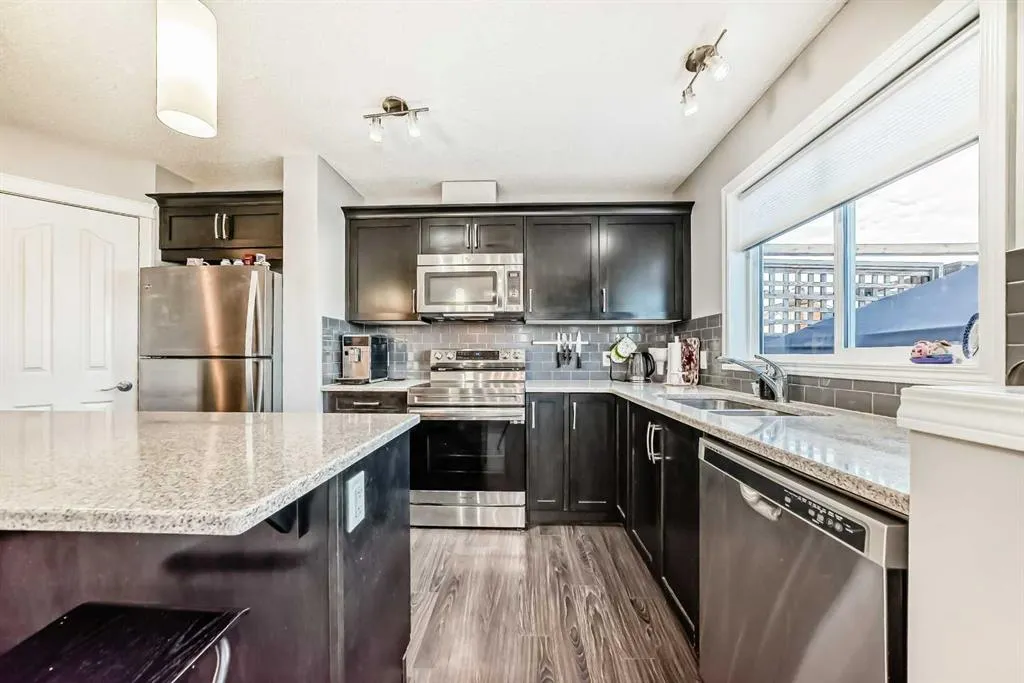 443 Cranford Park SE