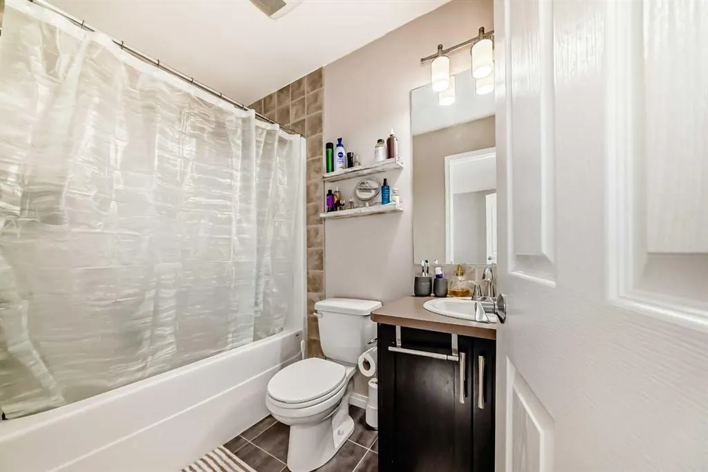 443 Cranford Park SE