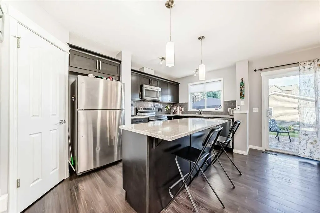 443 Cranford Park SE