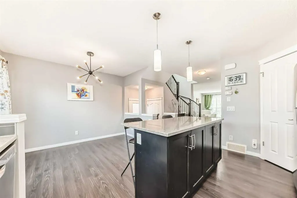 443 Cranford Park SE