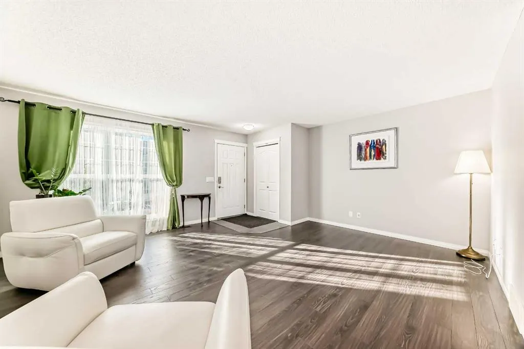 443 Cranford Park SE