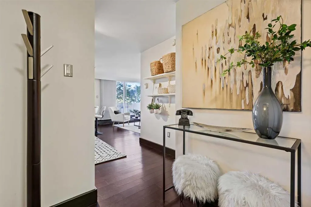 1709 19 Avenue SW, #302
