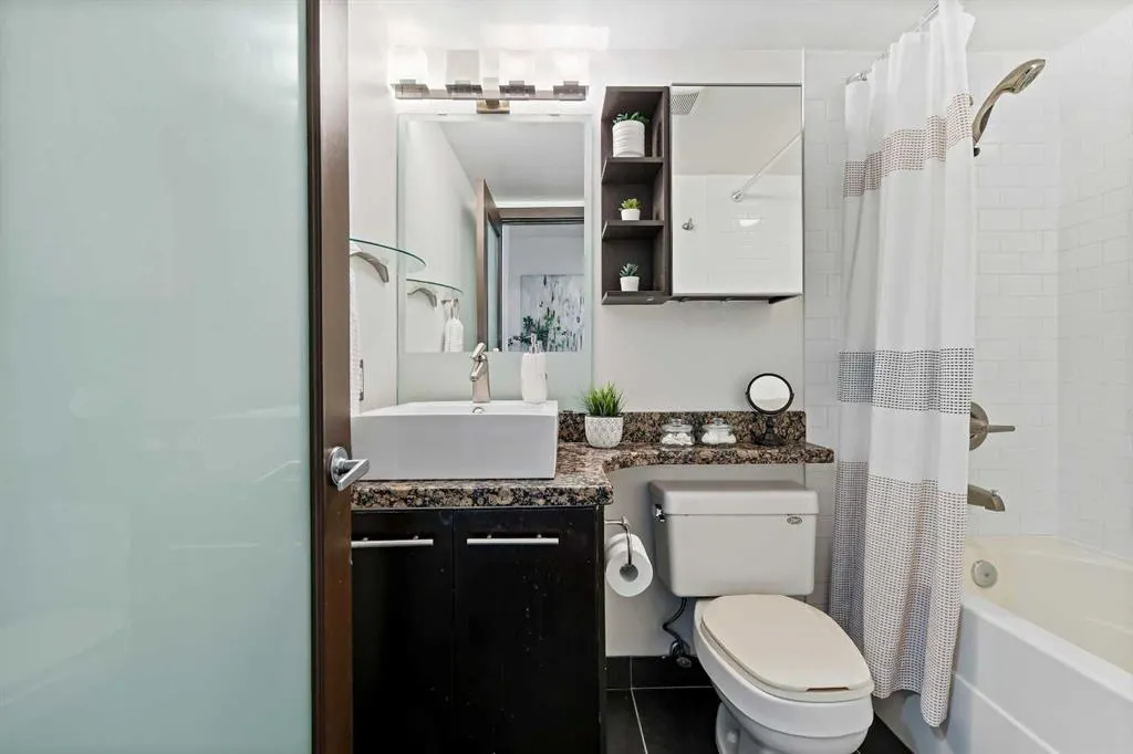 1709 19 Avenue SW, #302