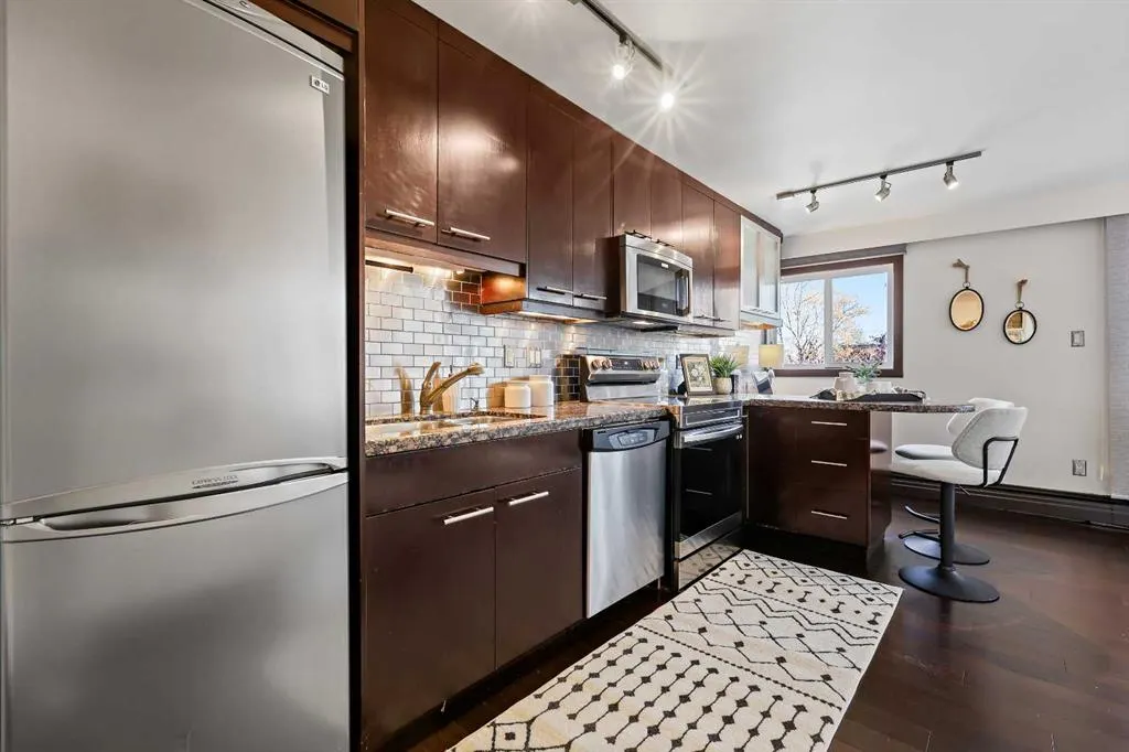 1709 19 Avenue SW, #302