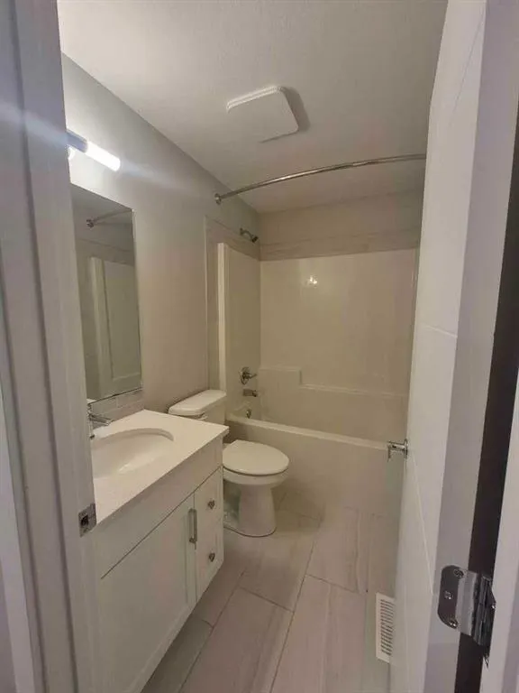 1155 Coalbrook Place W