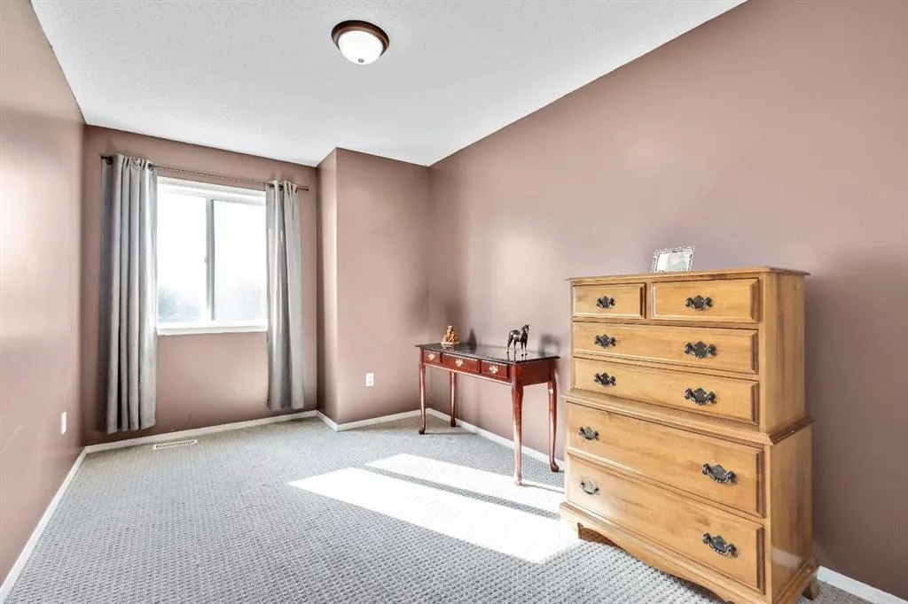 31A Green Meadow Crescent