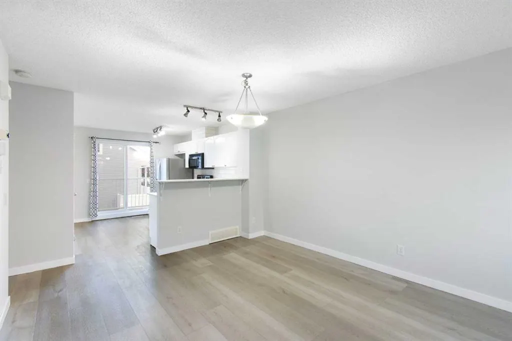 177 Tuscany Court NW