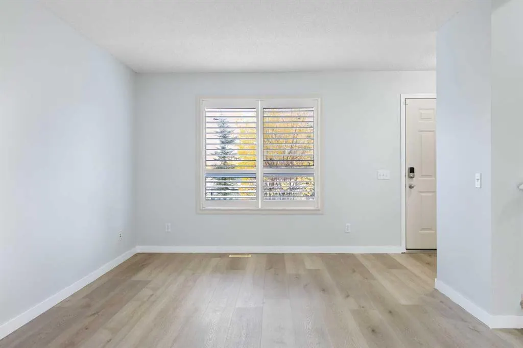 177 Tuscany Court NW