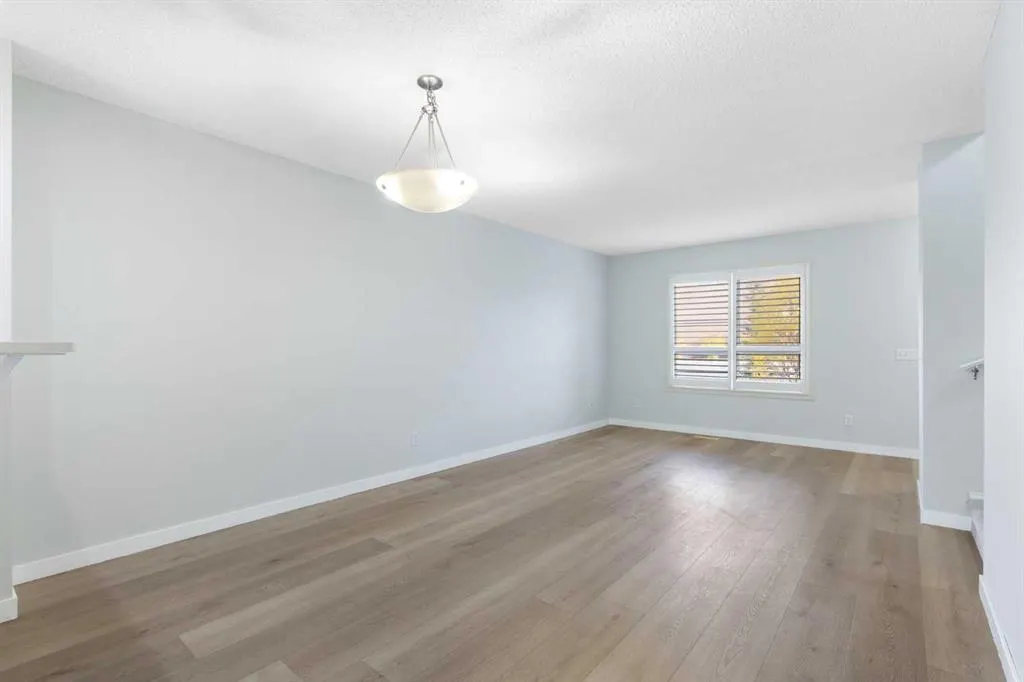 177 Tuscany Court NW