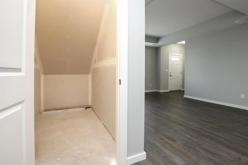 43 Reid Court, #102