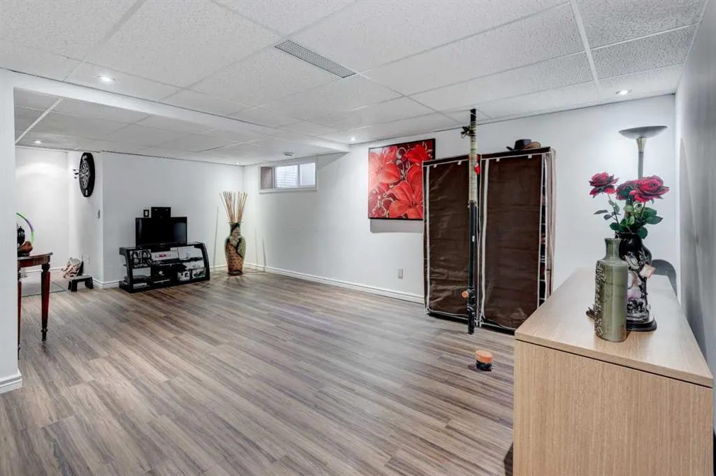30 Everoak Gardens SW