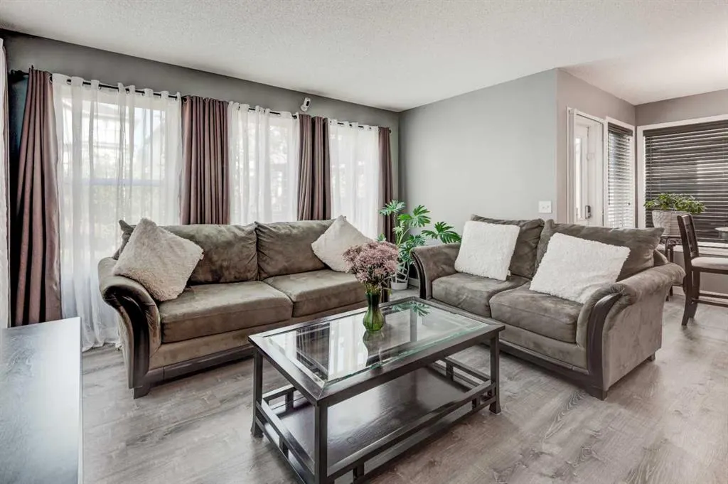 30 Everoak Gardens SW