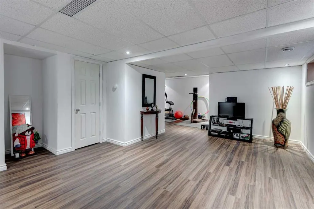 30 Everoak Gardens SW