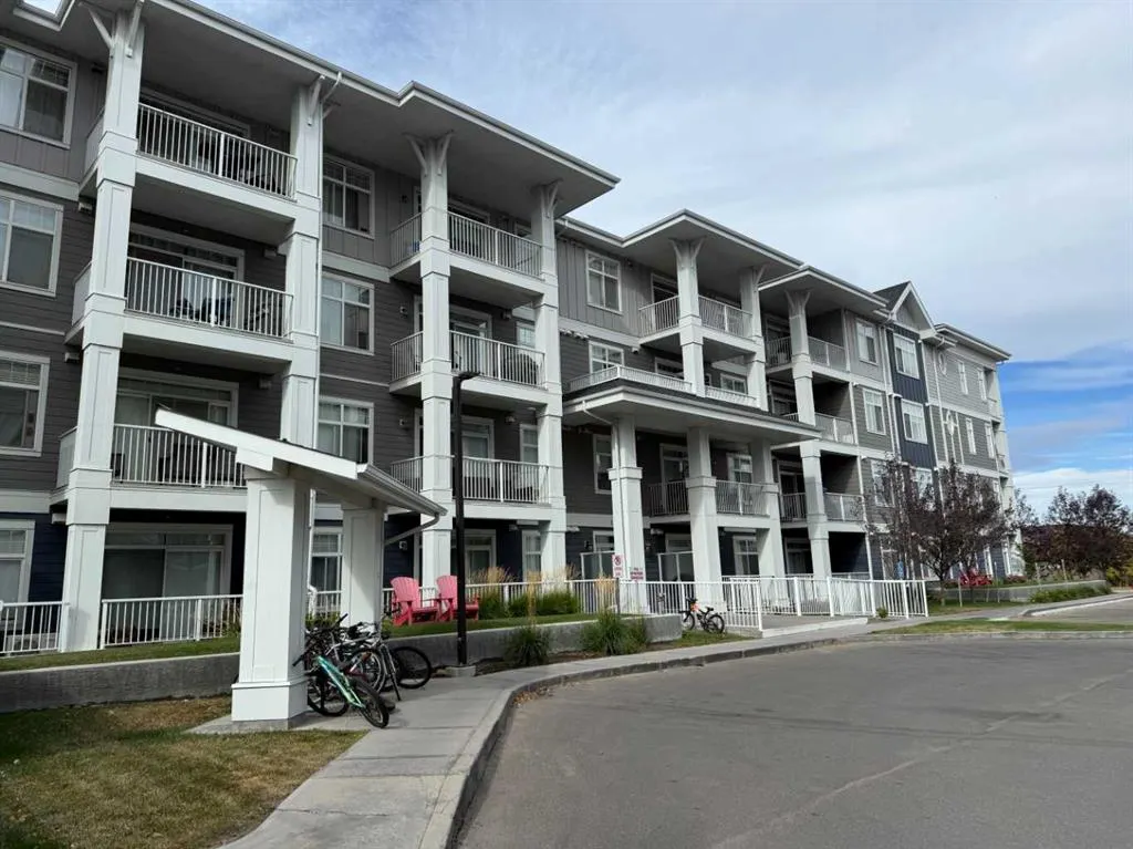 100 Auburn  Meadows Common SE, #203