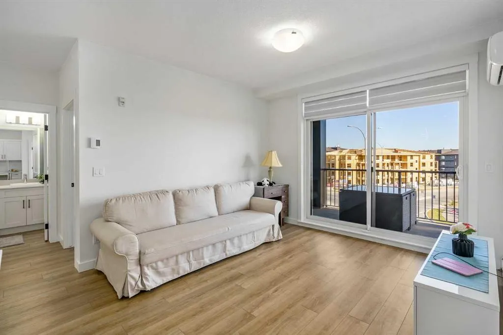 200 Seton Circle SE, #2406