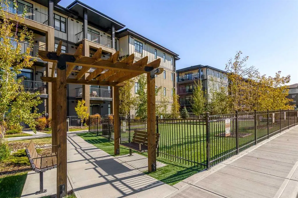 200 Seton Circle SE, #2406