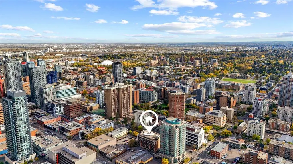 718 12 Avenue SW, #704