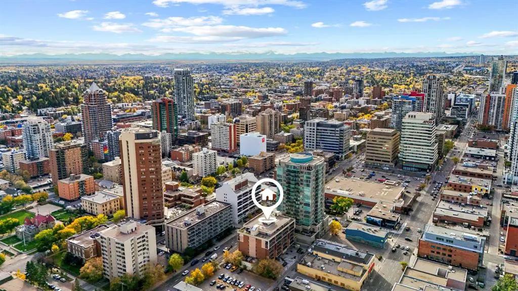 718 12 Avenue SW, #704