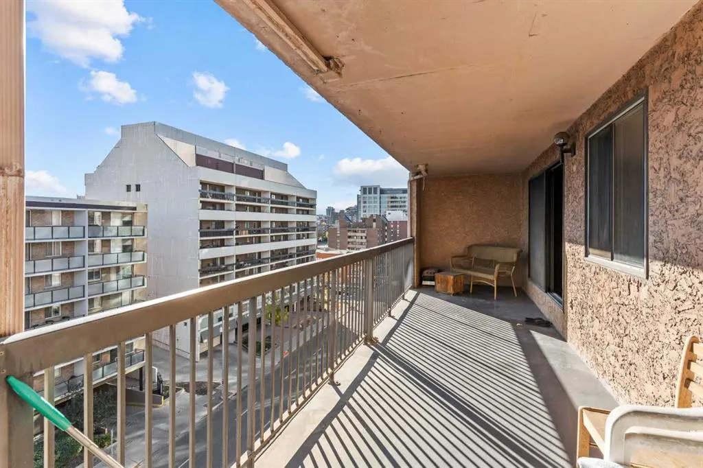 718 12 Avenue SW, #704
