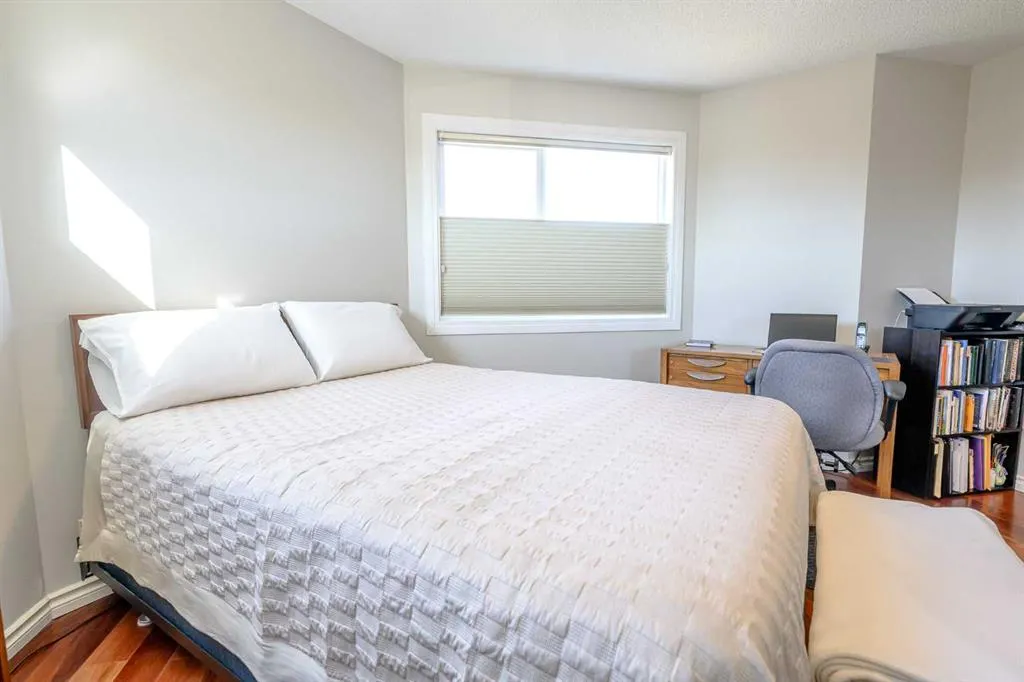 9919 99 Avenue, #209