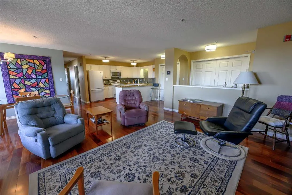 9919 99 Avenue, #209