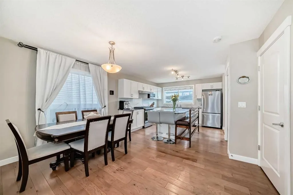 290 Luxstone Way SW