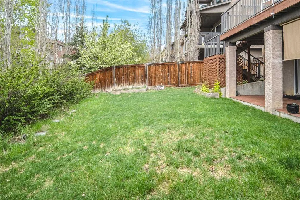 105 Aspen Stone Road SW