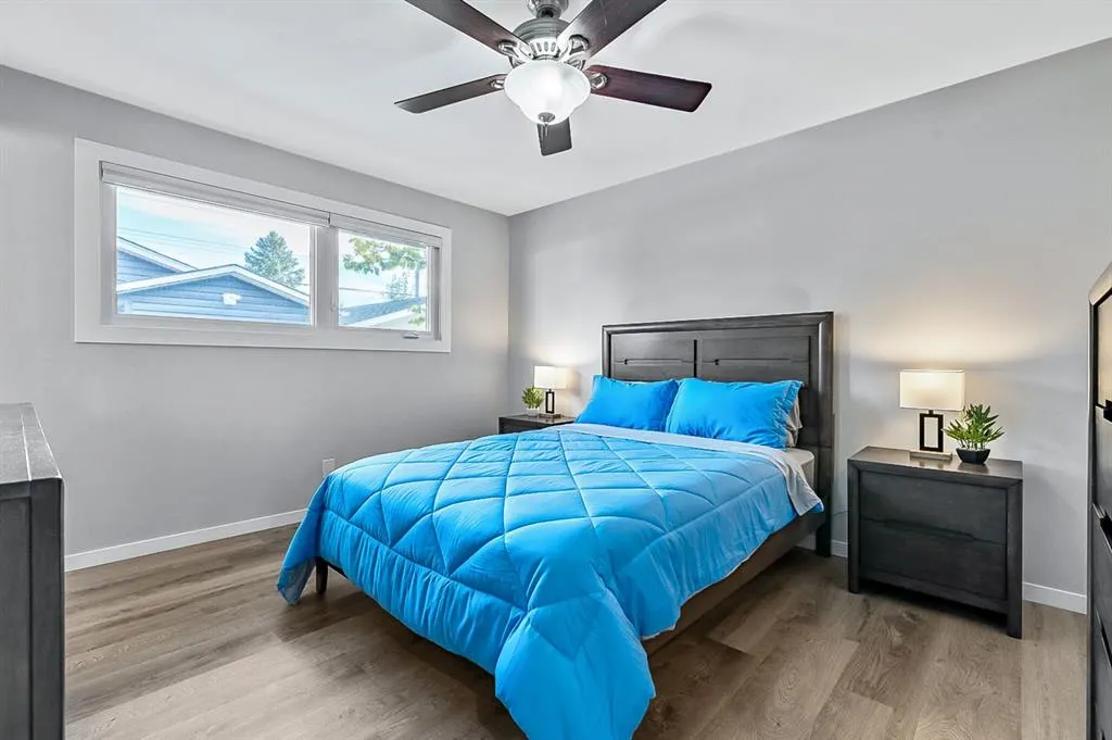 128 Queen Alexandra Close SE