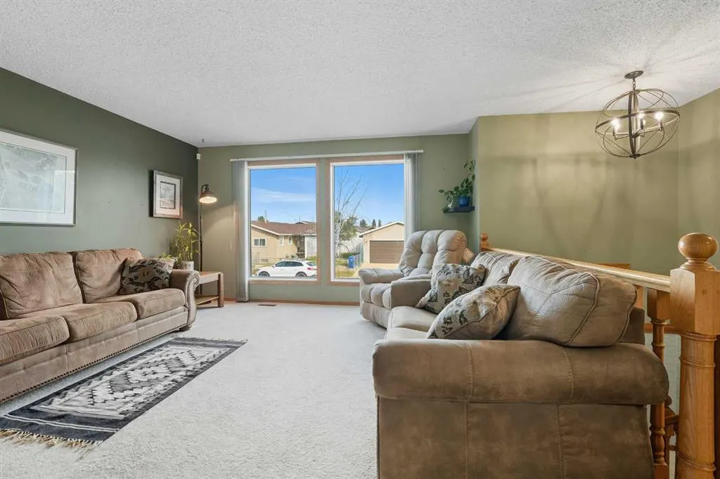 5237 Aspen Drive