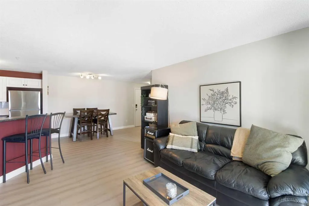 505 Railway Street W, #2204