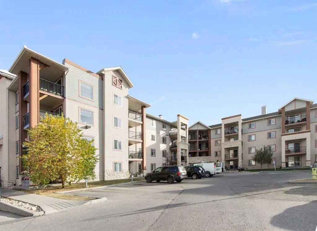 505 Railway Street W, #2204