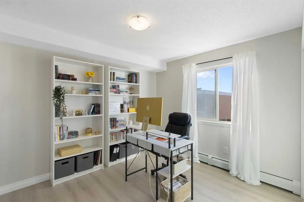 505 Railway Street W, #2204