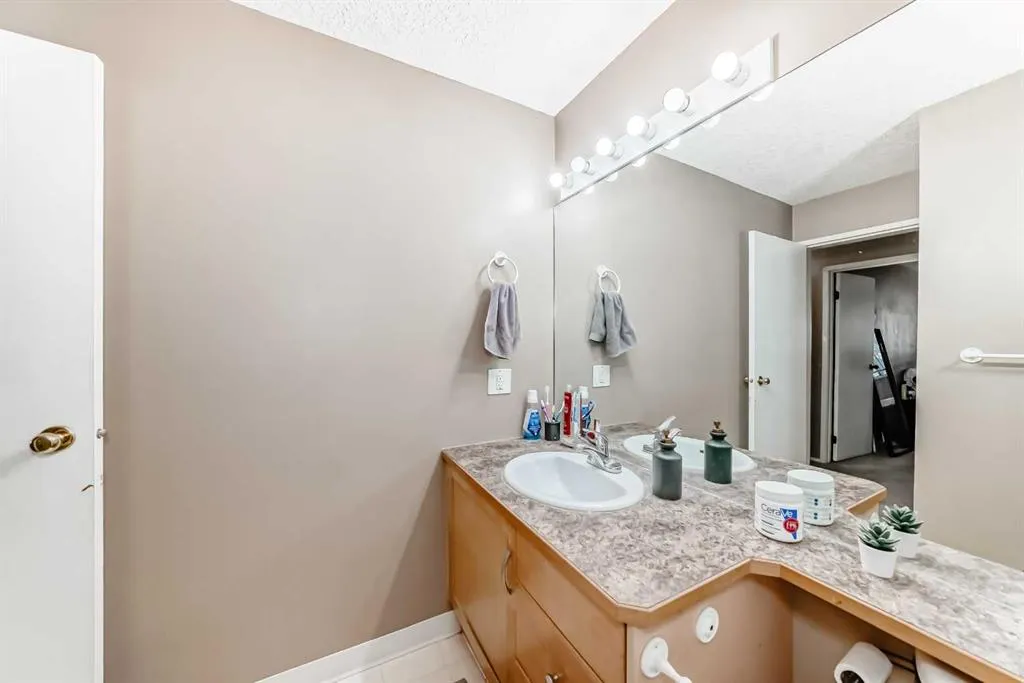 13045 6 Street SW, #3207