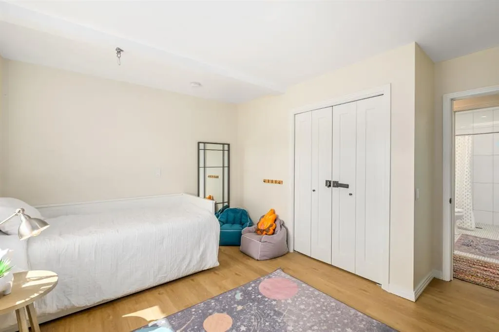 35 Fairview Drive SE