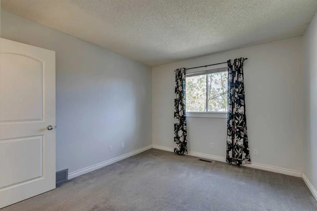 108 Sunbank Way SE