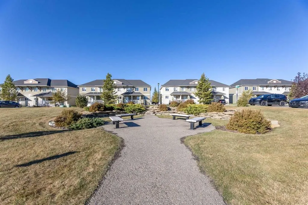 1402 Clover Link