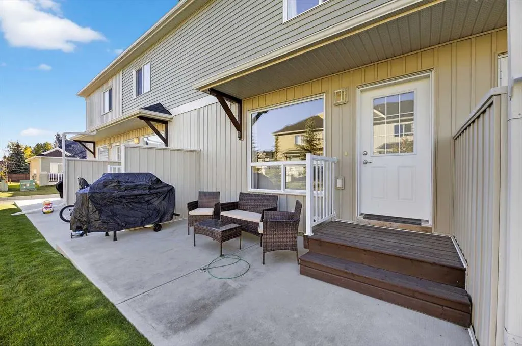 1402 Clover Link