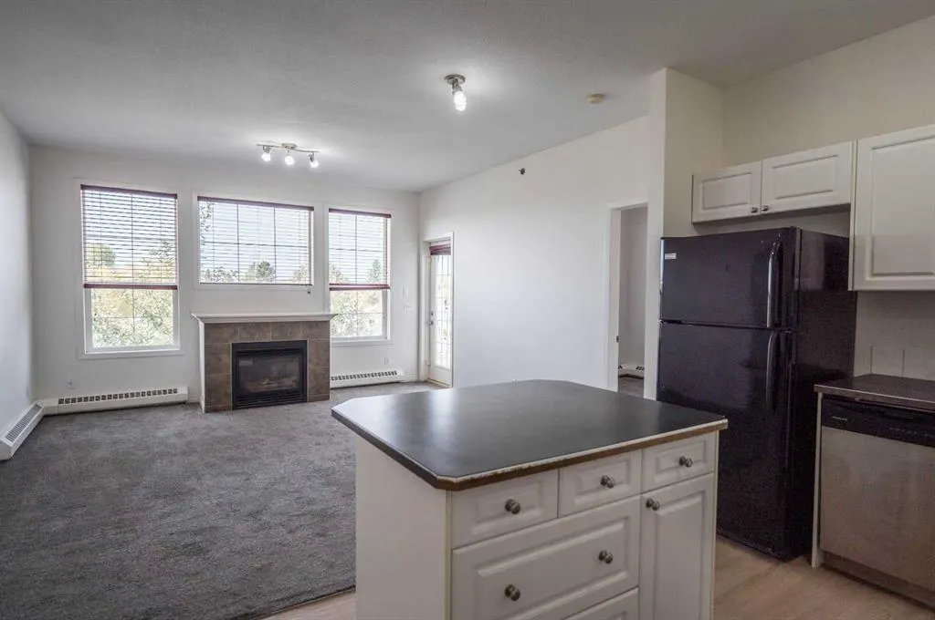 1000 Applevillage Court SE, #310