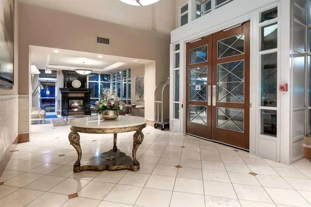 690 Princeton Way SW, #1201