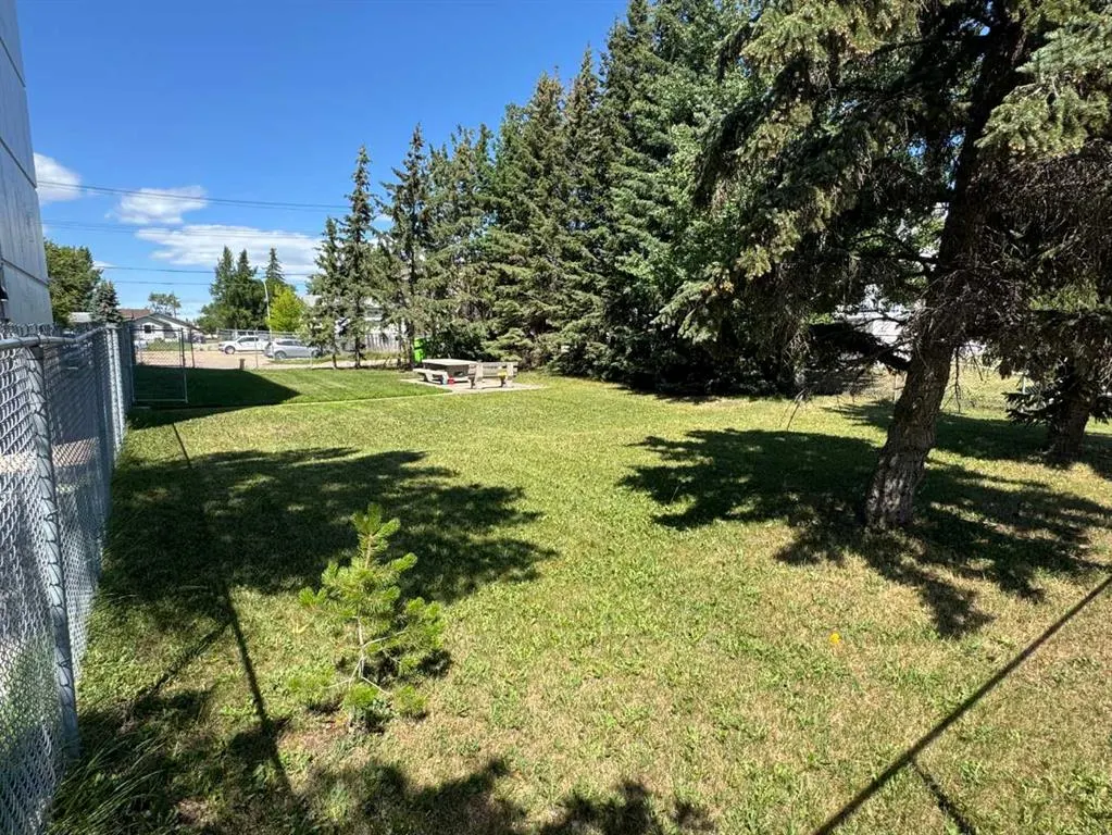 10230 106 Avenue, #104