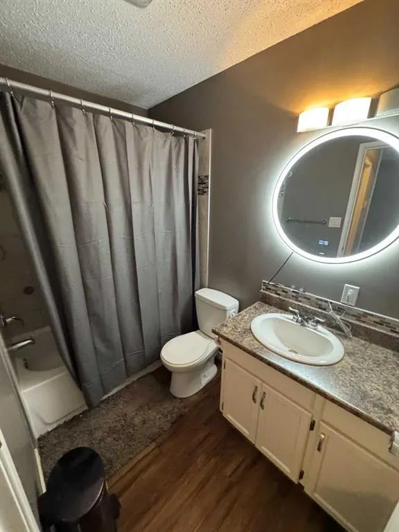 10230 106 Avenue, #104