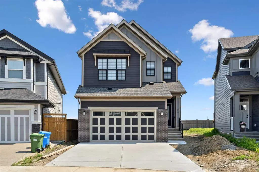 44 Magnolia Crescent SE