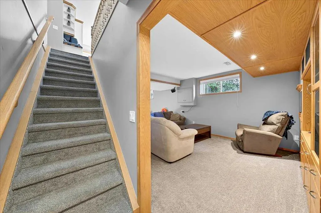 3 Madison Court