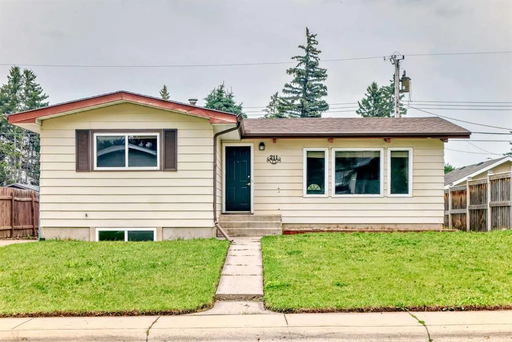 211 Allan Crescent SE