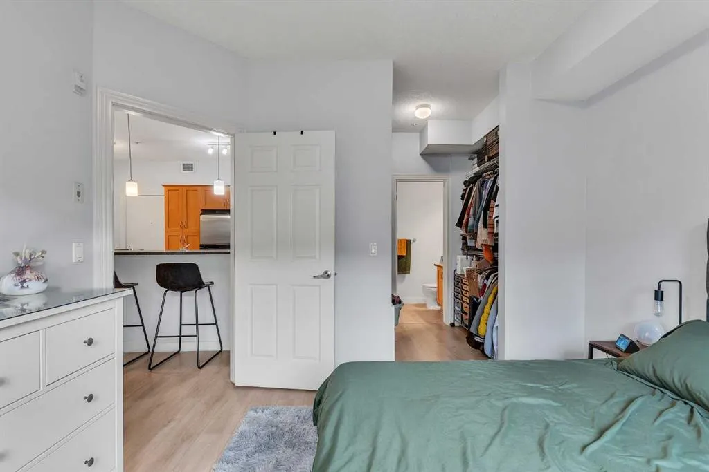 1408 17 Street SE, #208